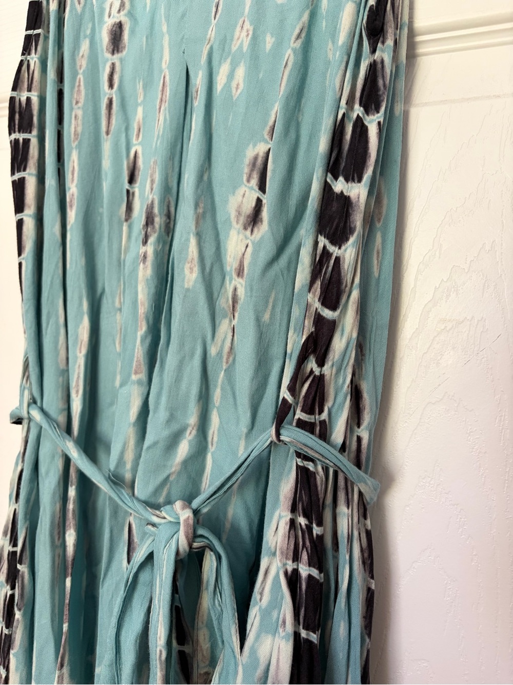 Women’s V-Neck Maxi Dress Tie-Dyed - Picture 3 of 13